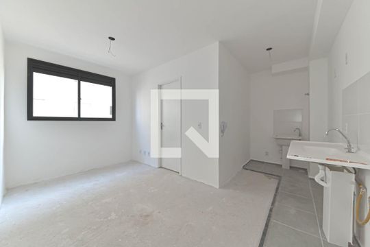 Sala de apartamento à venda com 2 quartos, 34m² em Jardim Oriental, São Paulo