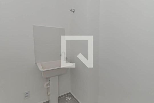 Área de Serviço de apartamento à venda com 2 quartos, 34m² em Jardim Oriental, São Paulo