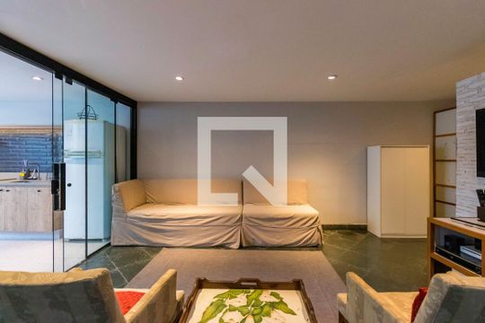 Sala 2 de casa à venda com 3 quartos, 220m² em Jardim Londrina, São Paulo