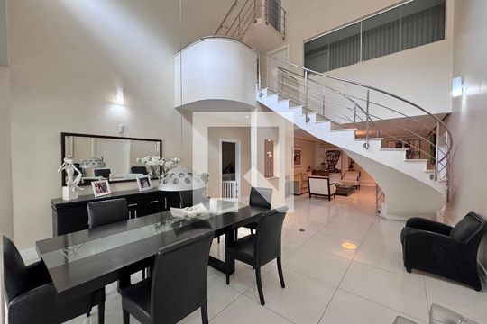 Sala de casa à venda com 5 quartos, 612m² em Barra da Tijuca, Rio de Janeiro