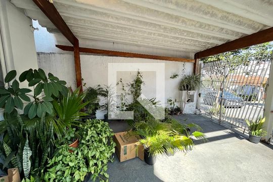 Garagem de casa à venda com 3 quartos, 258m² em Jardim São Paulo, São Paulo