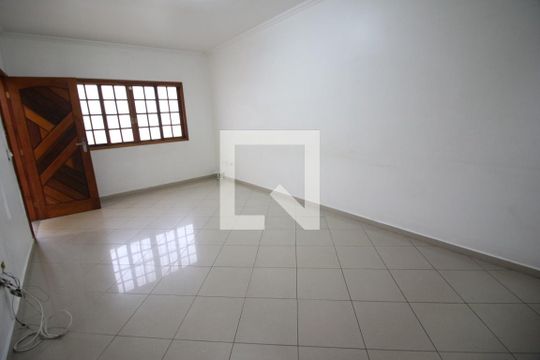 Sala de casa à venda com 3 quartos, 189m² em Vila Yara, Osasco