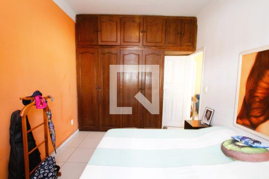 Quarto 3 de casa para alugar com 3 quartos, 120m² em Padre Eustáquio, Belo Horizonte