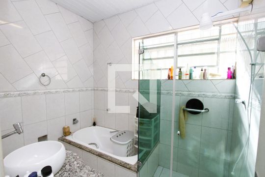 Banheiro 1 de casa para alugar com 3 quartos, 120m² em Padre Eustáquio, Belo Horizonte