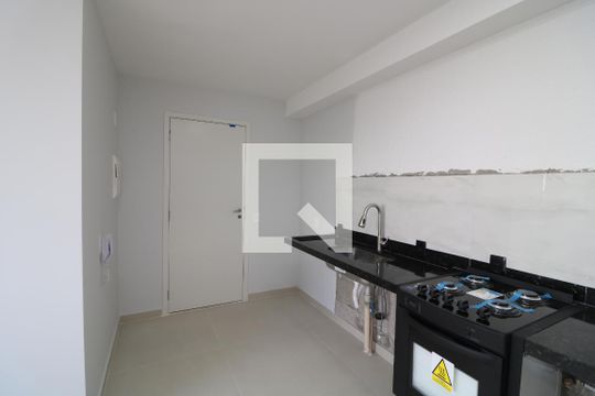 Cozinha de apartamento para alugar com 2 quartos, 35m² em Jardim Santa Adelia, São Paulo