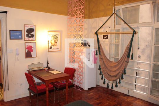 Studio de kitnet/studio para alugar com 1 quarto, 41m² em Centro Histórico de São Paulo, São Paulo