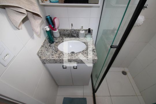 Banheiro de apartamento à venda com 2 quartos, 45m² em Tucuruvi, São Paulo