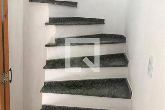 Casa à venda com 2 quartos, 65m² em Jardim Ana Maria, Santo André