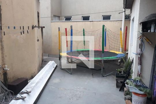 Casa à venda com 3 quartos, 260m² em Utinga, Santo André