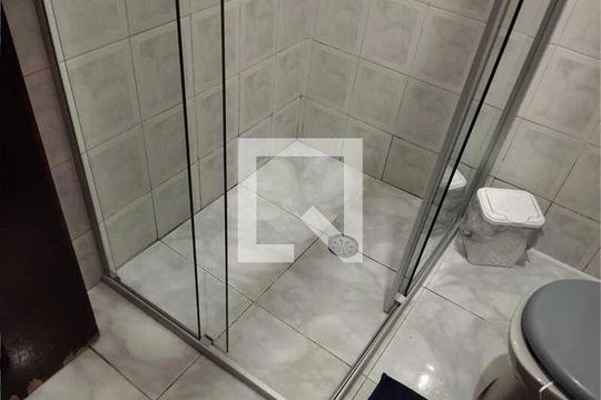 Casa à venda com 2 quartos, 140m² em Vila Lucinda, Santo André