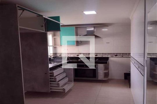 Apartamento à venda com 2 quartos, 50m² em Vila Camilópolis, Santo André