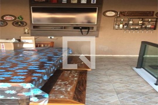 Casa à venda com 4 quartos, 180m² em Vila Junqueira, Santo André