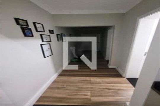 Casa à venda com 4 quartos, 180m² em Vila Junqueira, Santo André