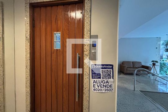 Placa de apartamento à venda com 4 quartos, 234m² em Copacabana, Rio de Janeiro