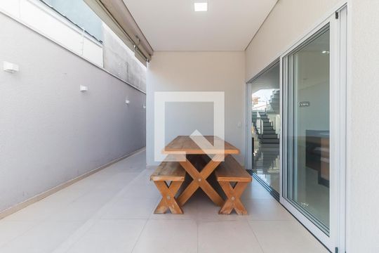 Área comum de casa para alugar com 3 quartos, 159m² em Vila Lavinia, Mogi das Cruzes