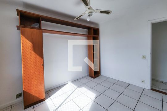 Quarto 1 de apartamento à venda com 3 quartos, 90m² em Laranjeiras, Rio de Janeiro