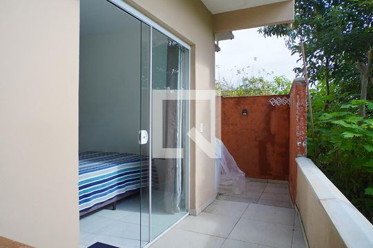 Área comum de kitnet/studio para alugar com 1 quarto, 30m² em Barra da Lagoa, Florianópolis