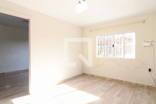Sala de TV de casa para alugar com 2 quartos, 64m² em Vila Augusta, Viamão