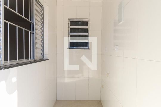 Área de Serviço de casa para alugar com 2 quartos, 150m² em Itaquera, São Paulo