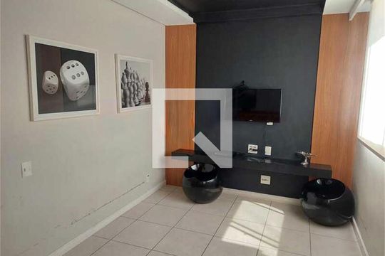 Apartamento à venda com 2 quartos, 54m² em Utinga, Santo André