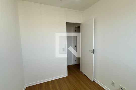 Quarto 1 de apartamento à venda com 2 quartos, 47m² em Vargem Grande, Rio de Janeiro