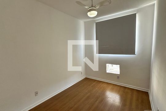 Quarto 2 de apartamento à venda com 2 quartos, 47m² em Vargem Grande, Rio de Janeiro
