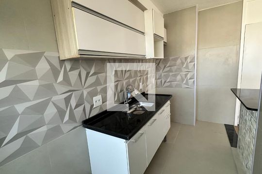 Cozinha de apartamento à venda com 2 quartos, 47m² em Vargem Grande, Rio de Janeiro