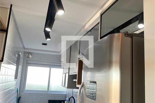 Apartamento à venda com 3 quartos, 59m² em Jardim Mimar, São Paulo