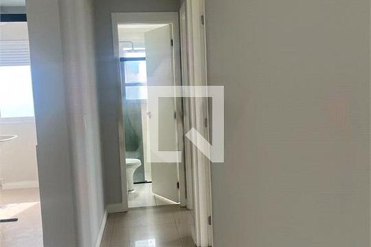 Apartamento à venda com 3 quartos, 59m² em Jardim Mimar, São Paulo