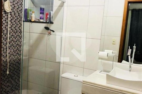 Casa à venda com 3 quartos, 117m² em Vila Humaita, Santo André