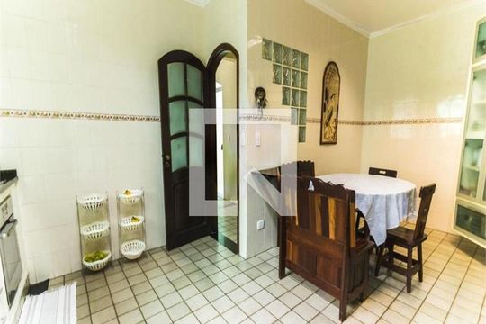 Casa à venda com 3 quartos, 410m² em Parque dos Passaros, São Bernardo do Campo