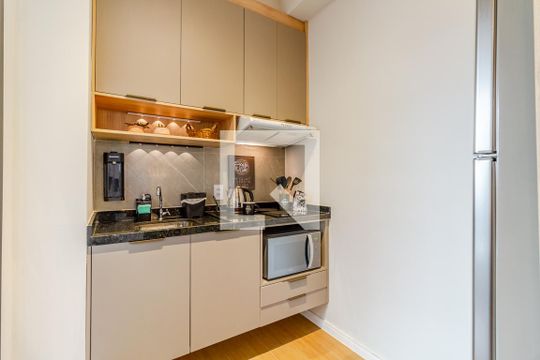 Studio de kitnet/studio à venda com 1 quarto, 25m² em Vila Madalena, São Paulo
