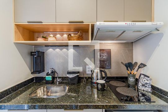 Studio de kitnet/studio à venda com 1 quarto, 25m² em Vila Madalena, São Paulo