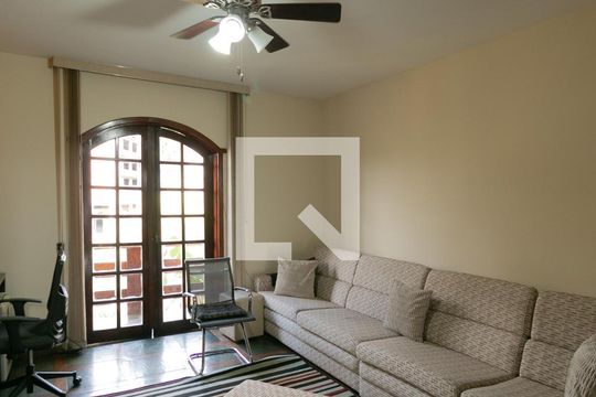 Sala de TV de casa à venda com 4 quartos, 340m² em Pampulha, Belo Horizonte