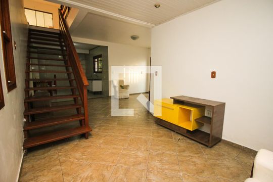 Sala 1 de casa à venda com 3 quartos, 370m² em Cavalhada, Porto Alegre