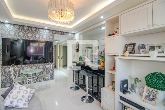 Sala de apartamento à venda com 1 quarto, 45m² em Auxiliadora, Porto Alegre