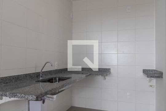 Cozinha de apartamento à venda com 3 quartos, 67m² em Palmeiras, Belo Horizonte