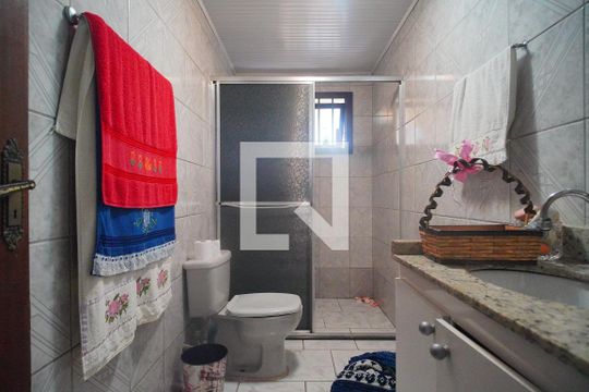 Banheiro 2 de casa para alugar com 2 quartos, 160m² em Canudos, Novo Hamburgo