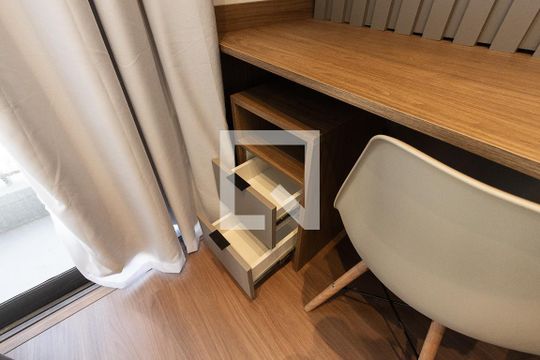 Quarto de kitnet/studio para alugar com 1 quarto, 20m² em Jardim Vera Cruz, São Paulo