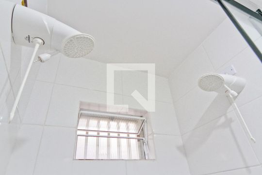 Banheiro da Suíte de casa à venda com 4 quartos, 220m² em Parque Peruche, São Paulo