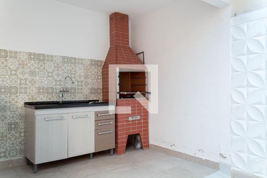 Quintal de casa à venda com 2 quartos, 125m² em Paulicéia, São Bernardo do Campo