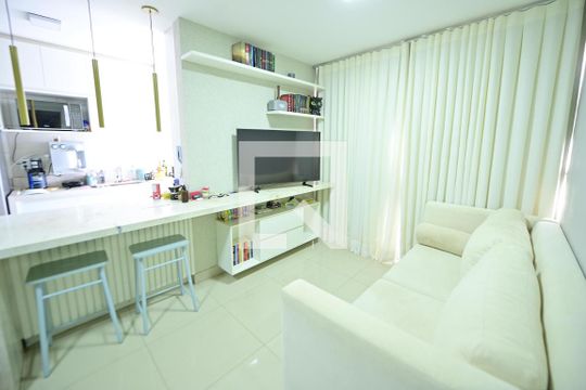 Sala de apartamento à venda com 2 quartos, 68m² em Setor Pedro Ludovico, Goiânia