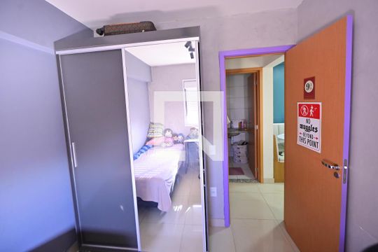 Quarto 01 de apartamento à venda com 2 quartos, 68m² em Setor Pedro Ludovico, Goiânia