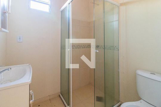 Banheiro de apartamento à venda com 1 quarto, 42m² em Santa Tereza, Porto Alegre