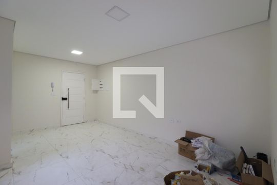 Sala de apartamento à venda com 3 quartos, 75m² em Vila Curuçá, Santo André