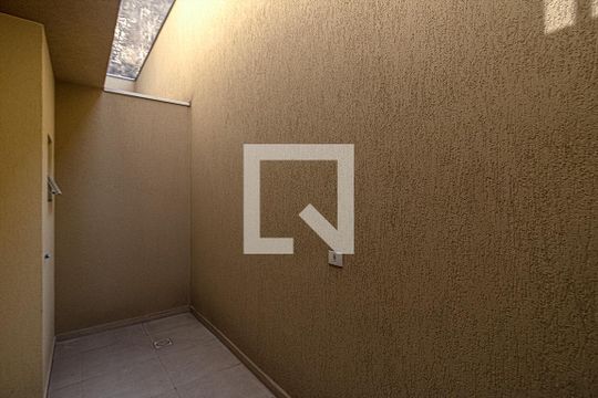 Quintal de apartamento para alugar com 2 quartos, 70m² em Vila Liviero, São Paulo