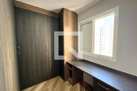 Quarto 2 de apartamento para alugar com 2 quartos, 48m² em Jardim do Lago, Jundiaí