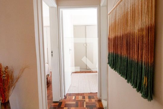 Corredor de apartamento à venda com 2 quartos, 63m² em Jardim America, São Paulo