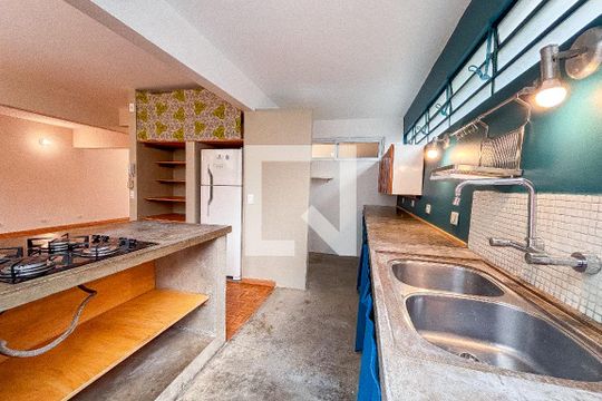 Cozinha de apartamento à venda com 1 quarto, 70m² em Perdizes, São Paulo