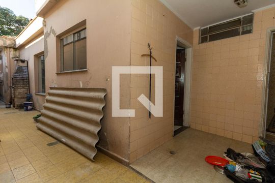 Quintal de casa à venda com 3 quartos, 230m² em Tatuapé, São Paulo